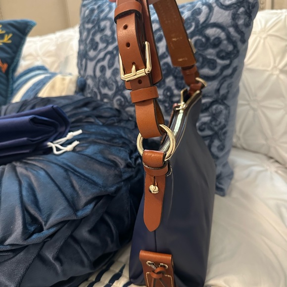 New Dooney and Bourke hobo! - Picture 3 of 11